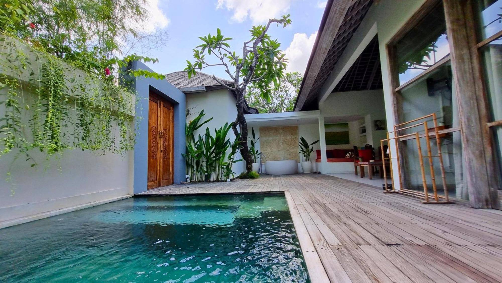 The Decks Bali Villa Legian Buitenkant foto