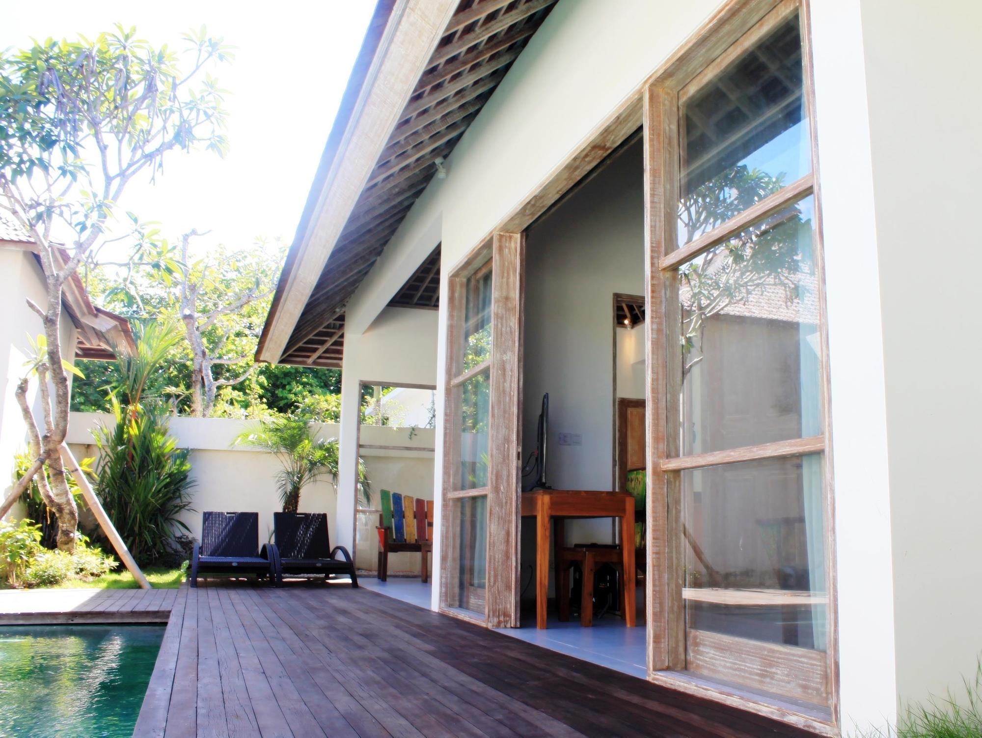 The Decks Bali Villa Legian Buitenkant foto