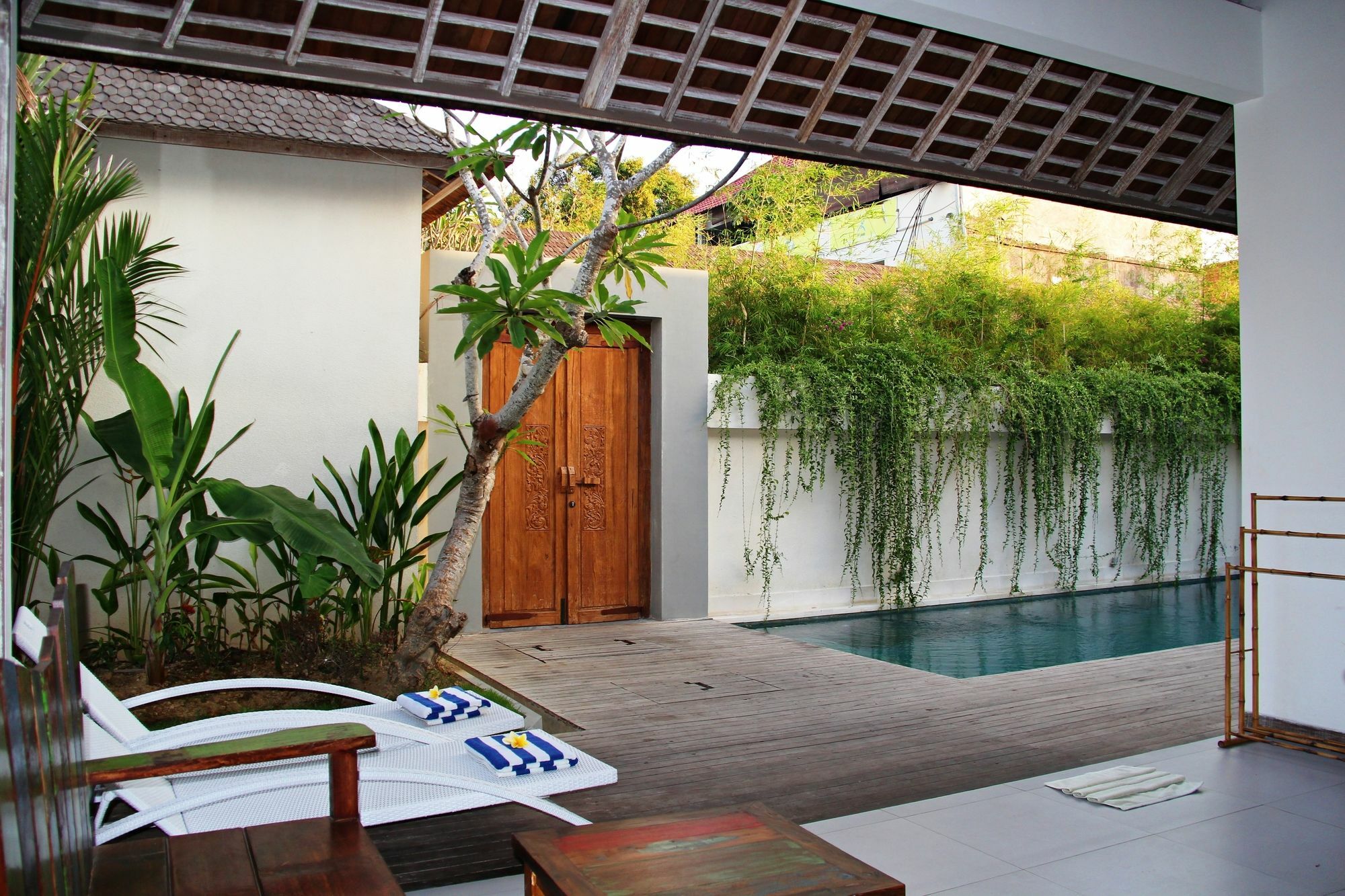 The Decks Bali Villa Legian Buitenkant foto