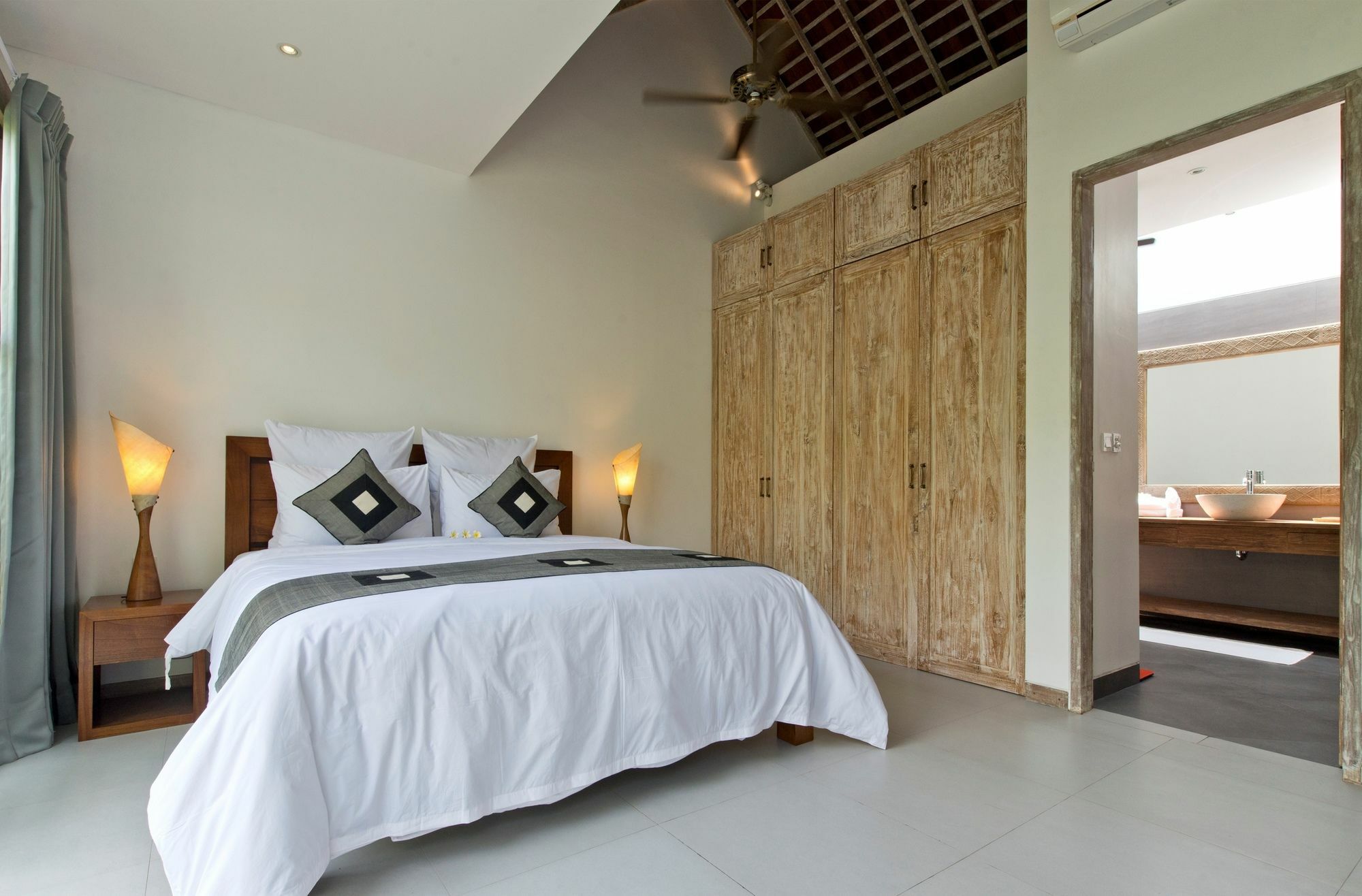 The Decks Bali Villa Legian Buitenkant foto